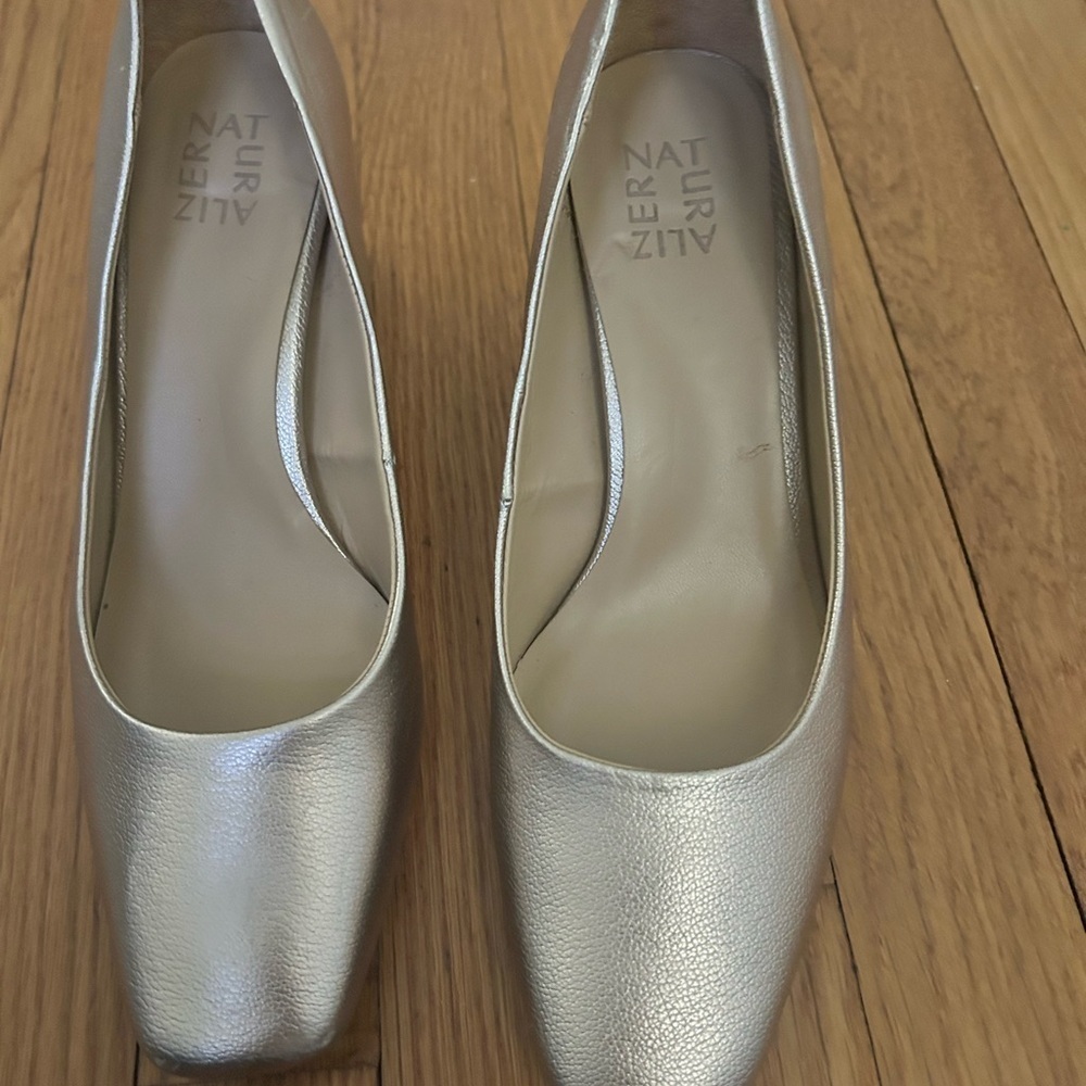 Naturalizer Heels Size 11 - Picture 14 of 14